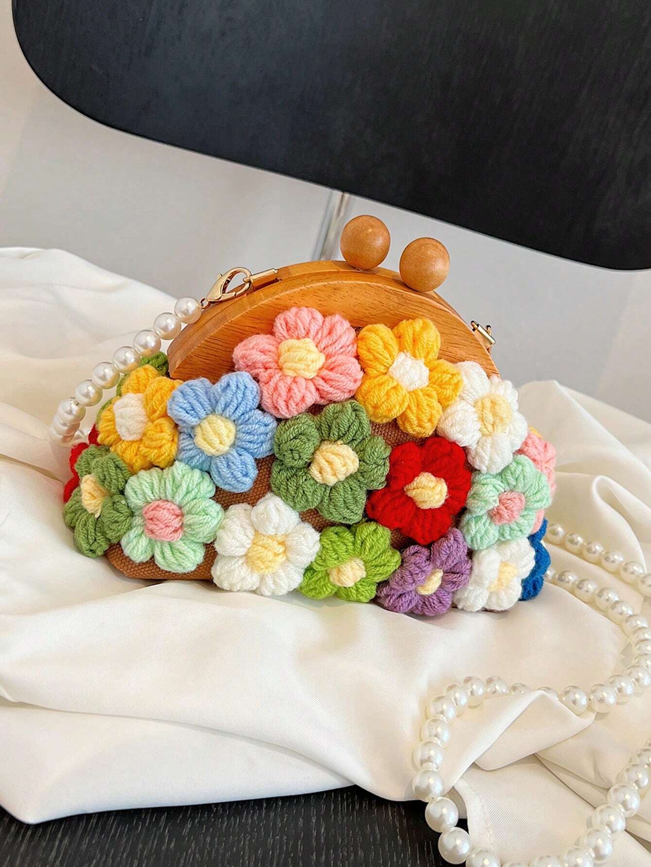 Fairy Bag Summer New Forest Literature And Art Flowers Foreign Small Fragrance Faux Pearl Shoulder Canvas Shell Bag Faux Pearl Chain Small Bag Fashion Clip Shell Bag Small Fresh Shoulder Bag Crossbody Bag, Exquisite Floral Bag For Women