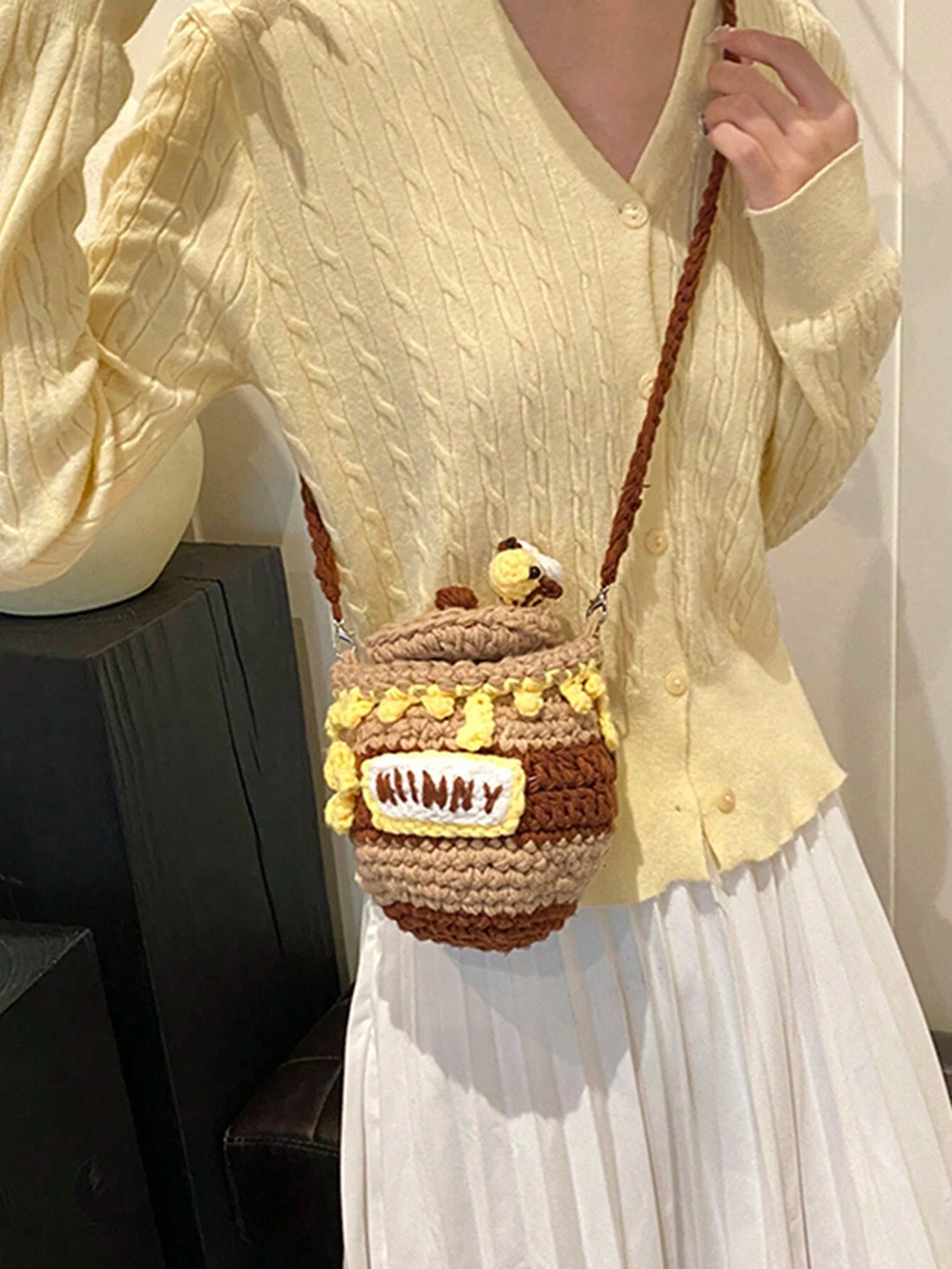 Handmade Knitted Small Crossbody Bag For Women, Autumn Winter New Honey Pot Coin Purse Novelty Crochet Bag