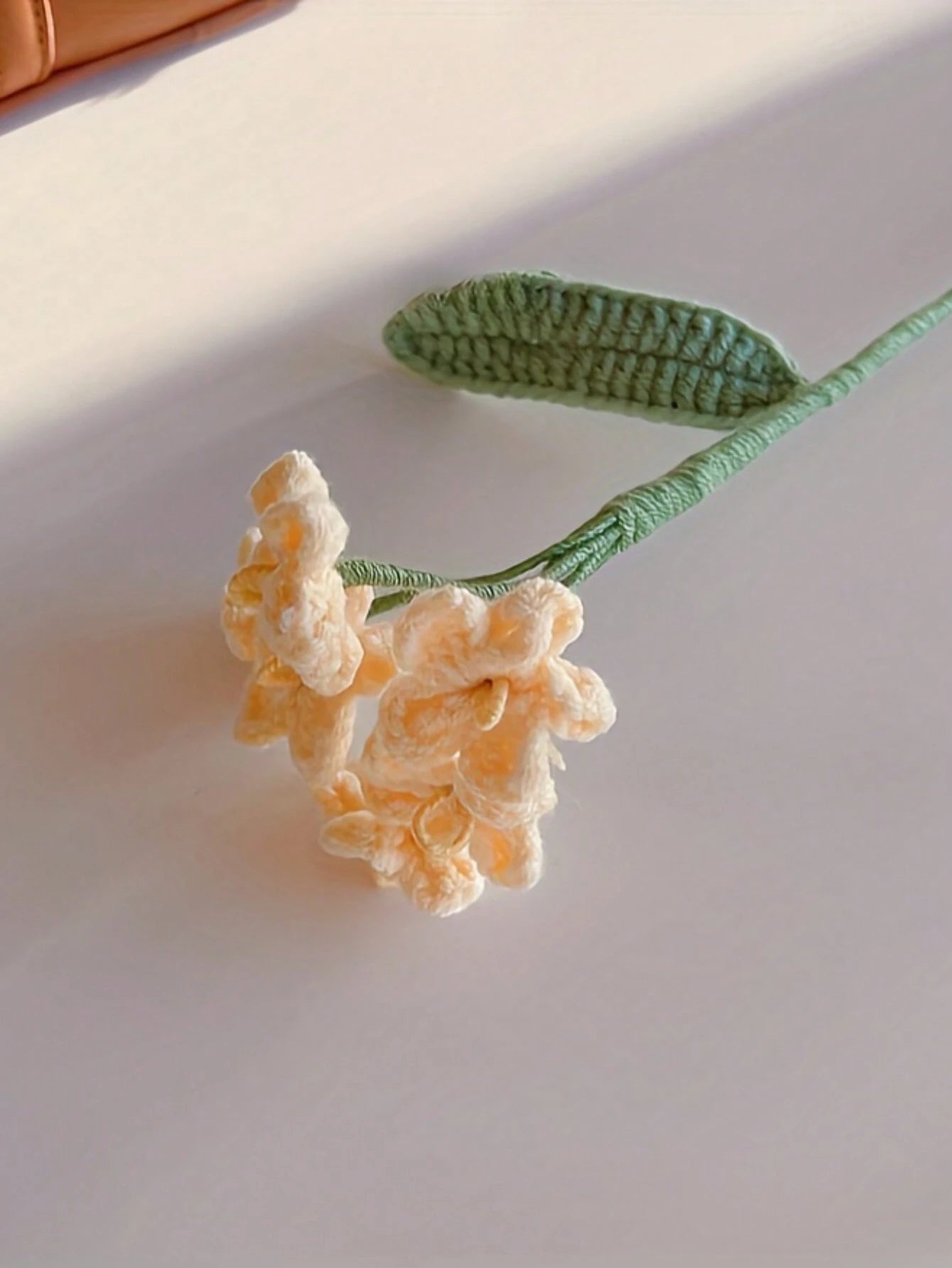 Crochet Love Flower Gift Set - Hand-Woven Wool Art, Timeless Romantic Decor For Mother's Day, Teachers Day, Birthdays, Graduations - Exquisite DIY Artificial Blossoms For Home & Room Accent