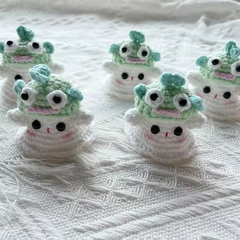 Creative Halloween Crochet Ghost Pendant – Handwoven Keychain & Bag Accessory (5 Styles)